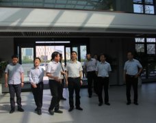 <b>山西省民營經(jīng)濟發(fā)展局樊偉強局長、運城經(jīng)濟技術(shù)開發(fā)區(qū)副主任魯若鵬一行蒞臨</b>